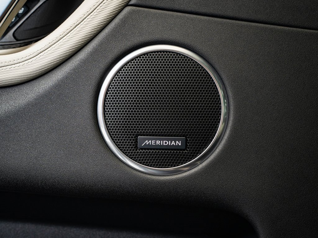 2023 Land Rover Discovery Sport S R-Dynamic photo 22
