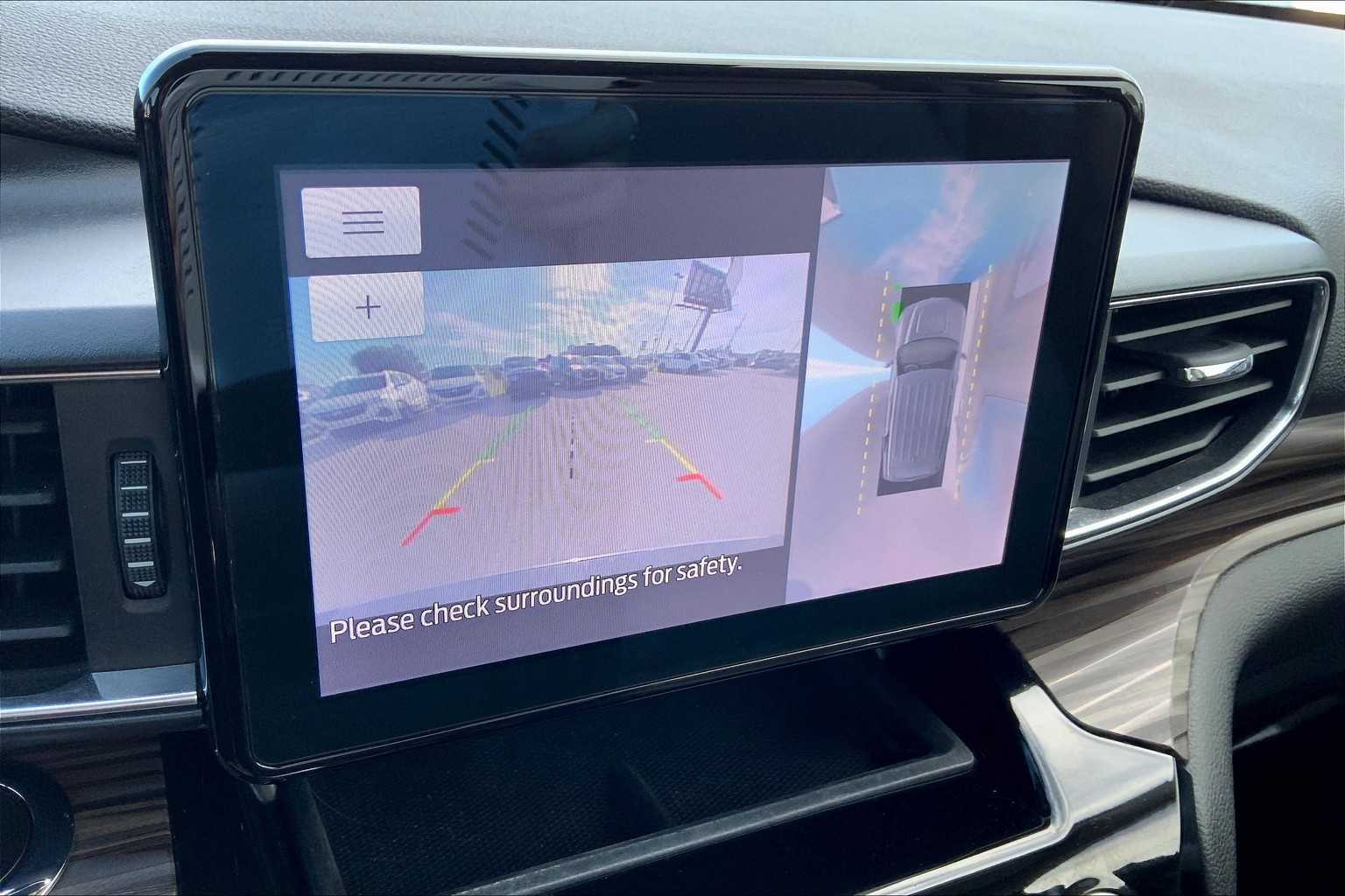 2021 Ford Explorer Limited photo 26