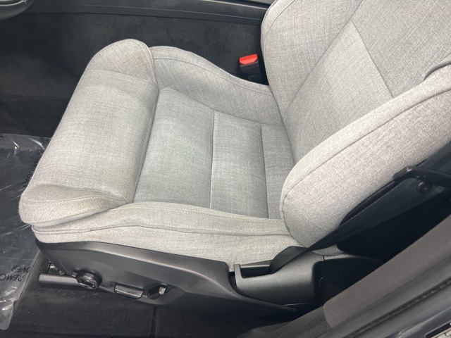 2021 Volvo XC60 Recharge Hybrid T8 Inscription photo 13