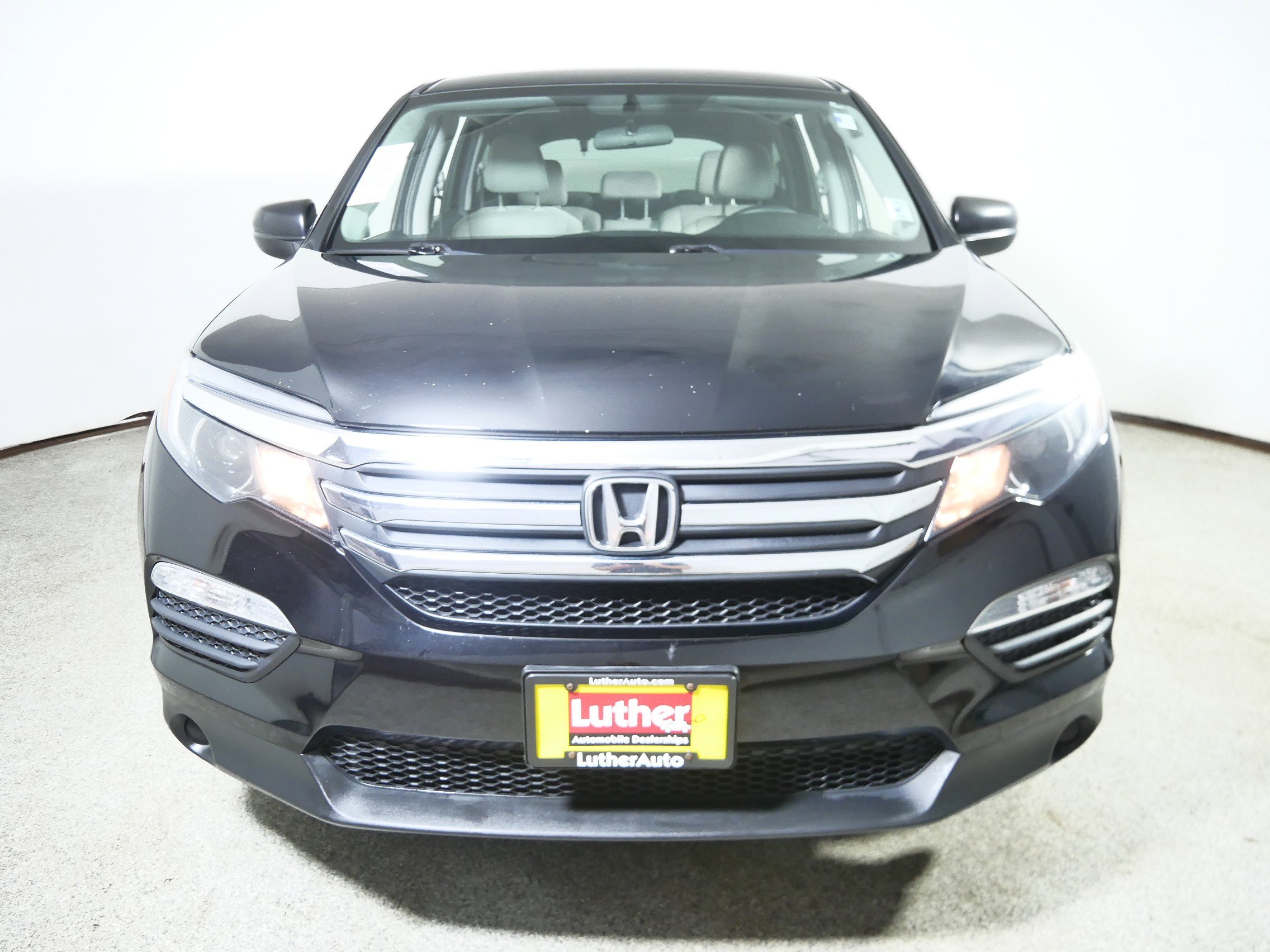 Used 2018 Honda Pilot LX with VIN 5FNYF6H14JB023009 for sale in Waite Park, Minnesota