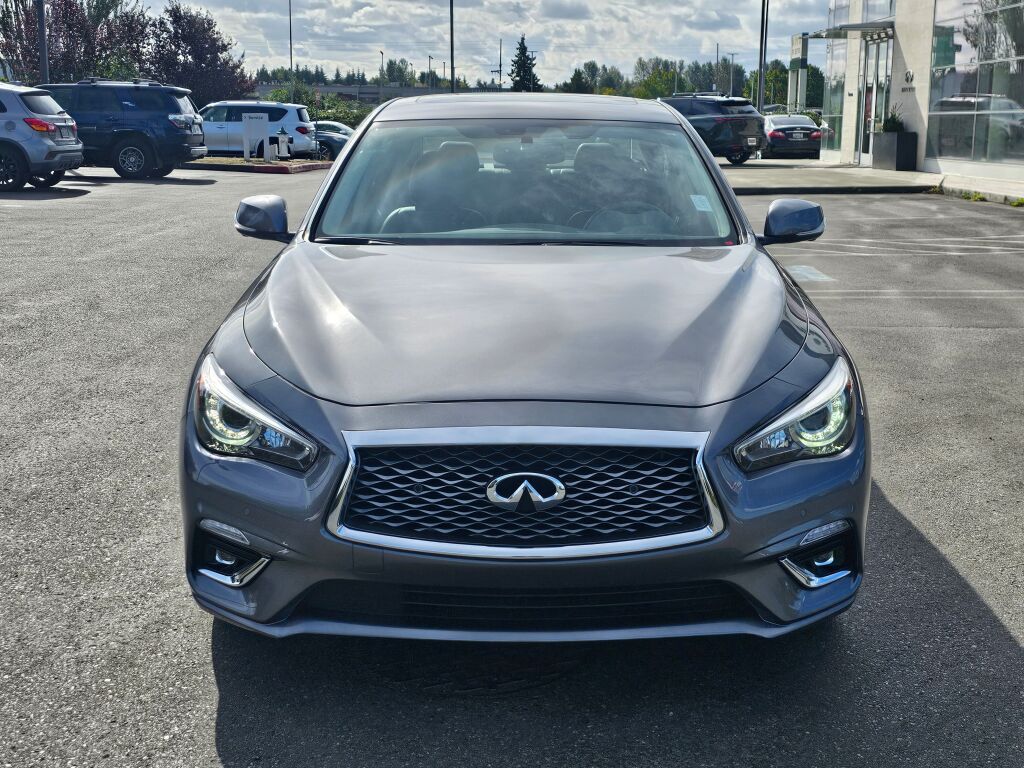 2024 Infiniti Q50 LUXE photo 2