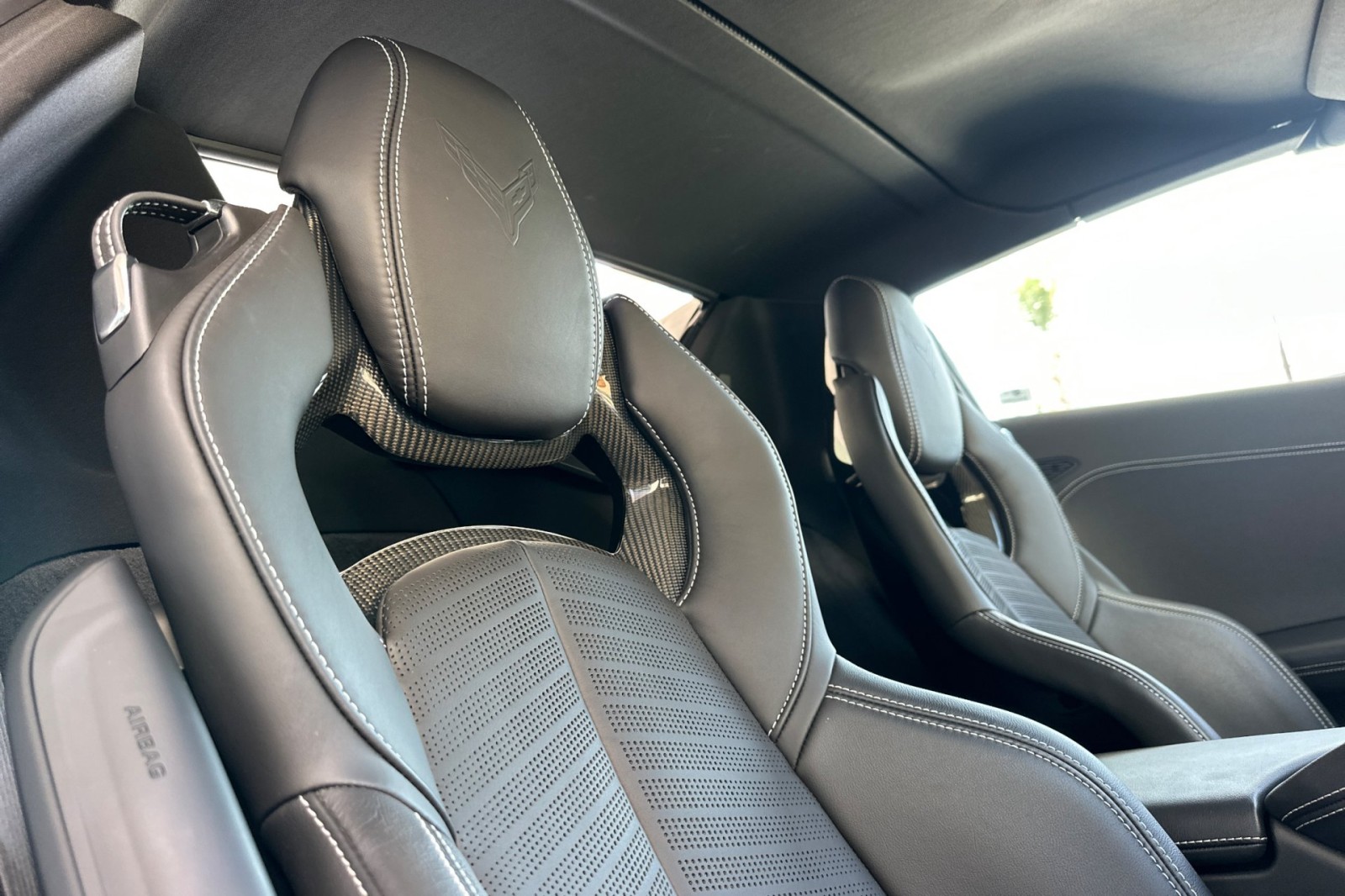 2020 Chevrolet Corvette 2LT Convertible photo 18