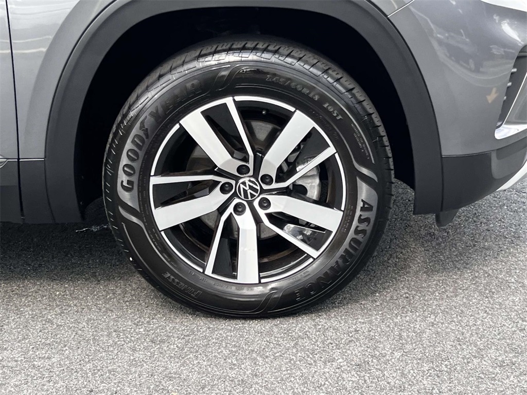 2021 Volkswagen Atlas SE photo 6