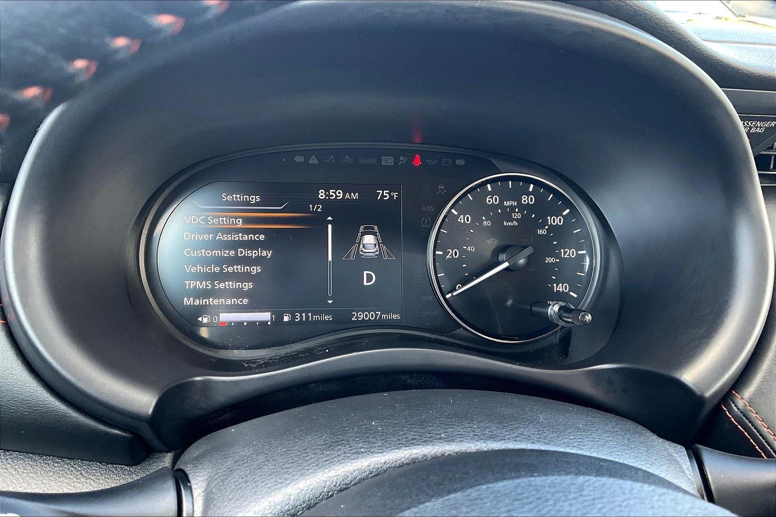 2023 Nissan Kicks SR photo 20