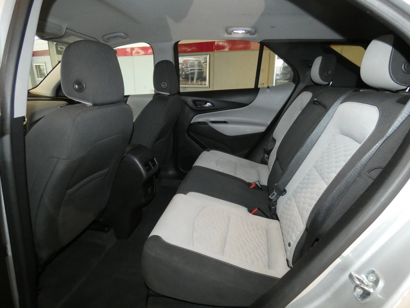 2018 Chevrolet Equinox photo 17