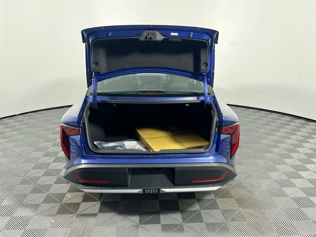 2025 Kia K4 LXS photo 32