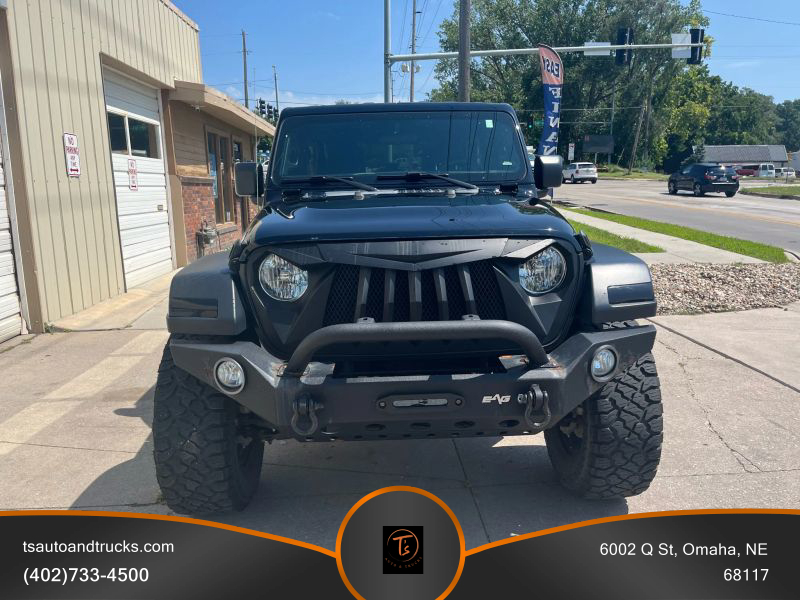 2020 Jeep Wrangler Unlimited Sport Altitude photo 3