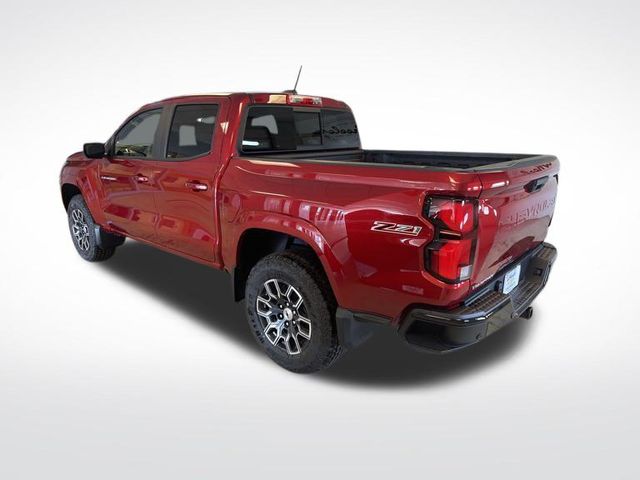 2025 Chevrolet Colorado Z71 photo 2