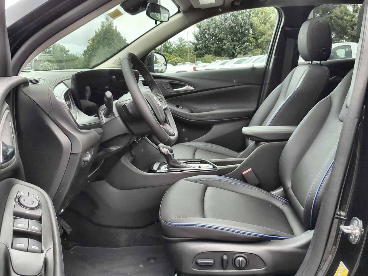 2026 Buick Encore GX Sport Touring photo 19