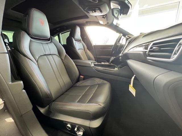 2024 Maserati Levante Modena photo 14