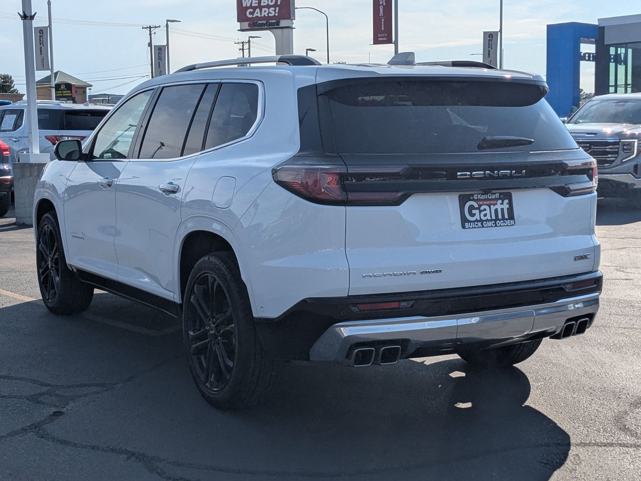 2026 Gmc Acadia Denali photo 4