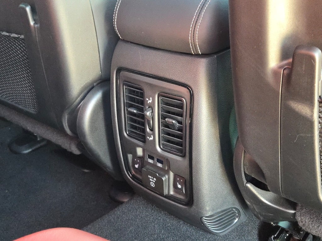 2023 Dodge Durango SRT 392 photo 10