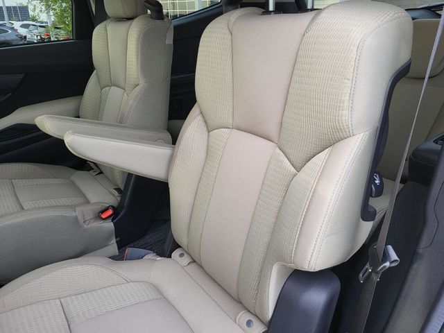 2024 Subaru Ascent Premium photo 8