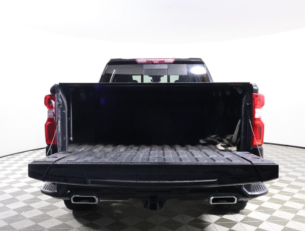 2022 Chevrolet Silverado 1500 High Country photo 7