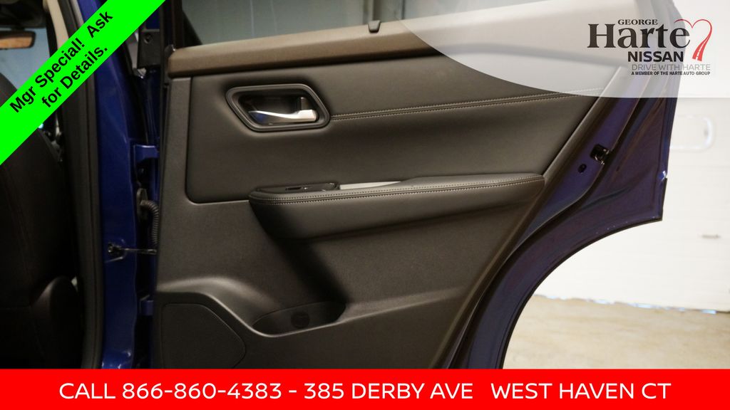 2023 Nissan Rogue SL photo 41