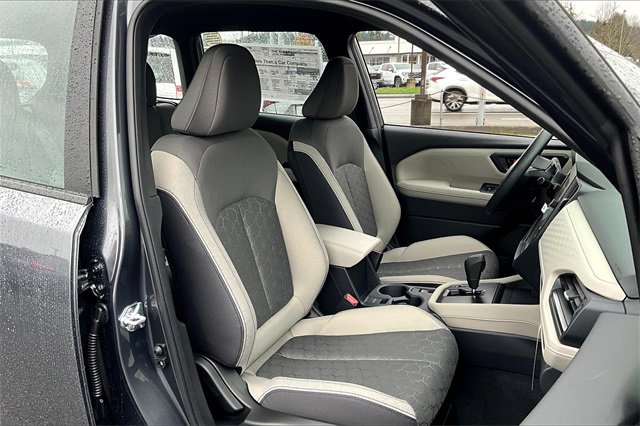 2025 Subaru Forester Base photo 24