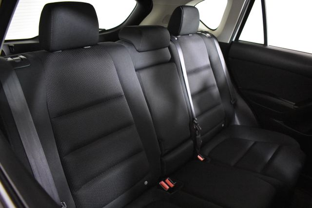 2016 Mazda CX-5 Touring photo 12