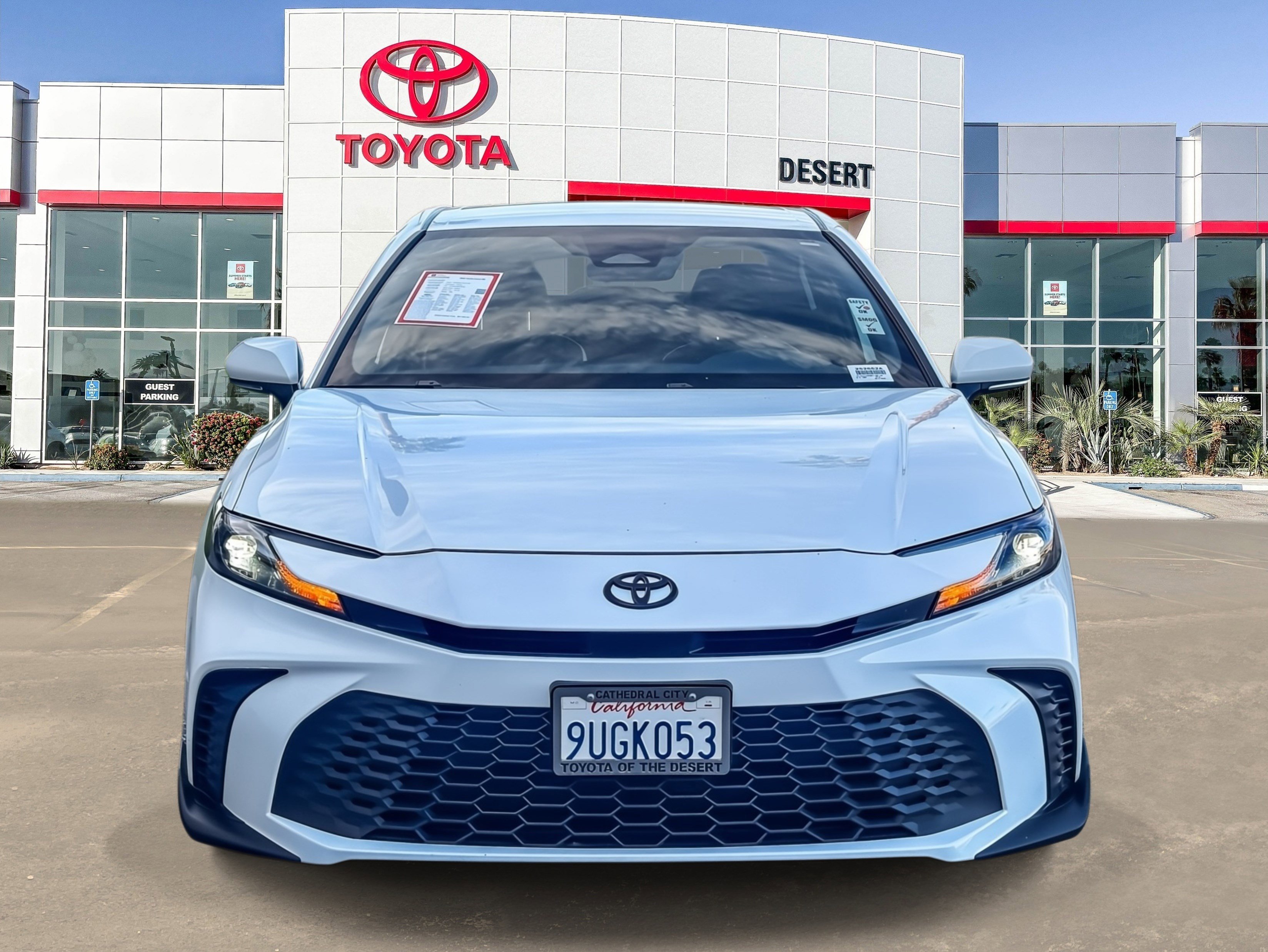 2025 Toyota Camry SE photo 2