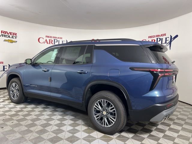 2026 Chevrolet Traverse photo 2