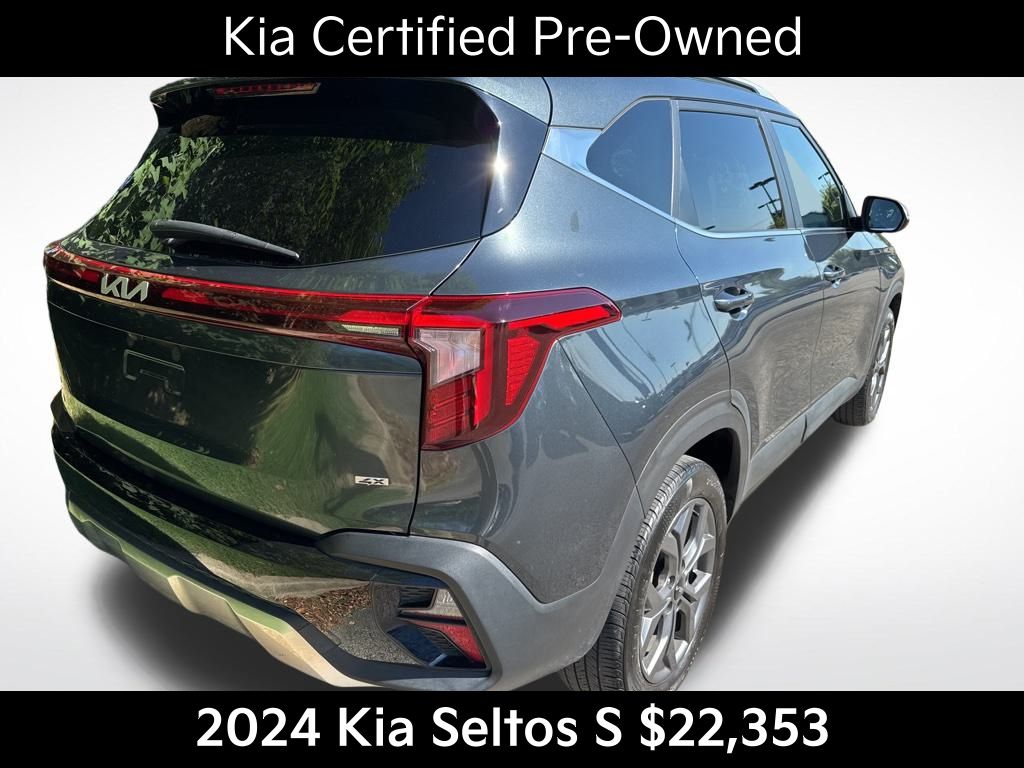 2024 Kia Seltos S photo 3