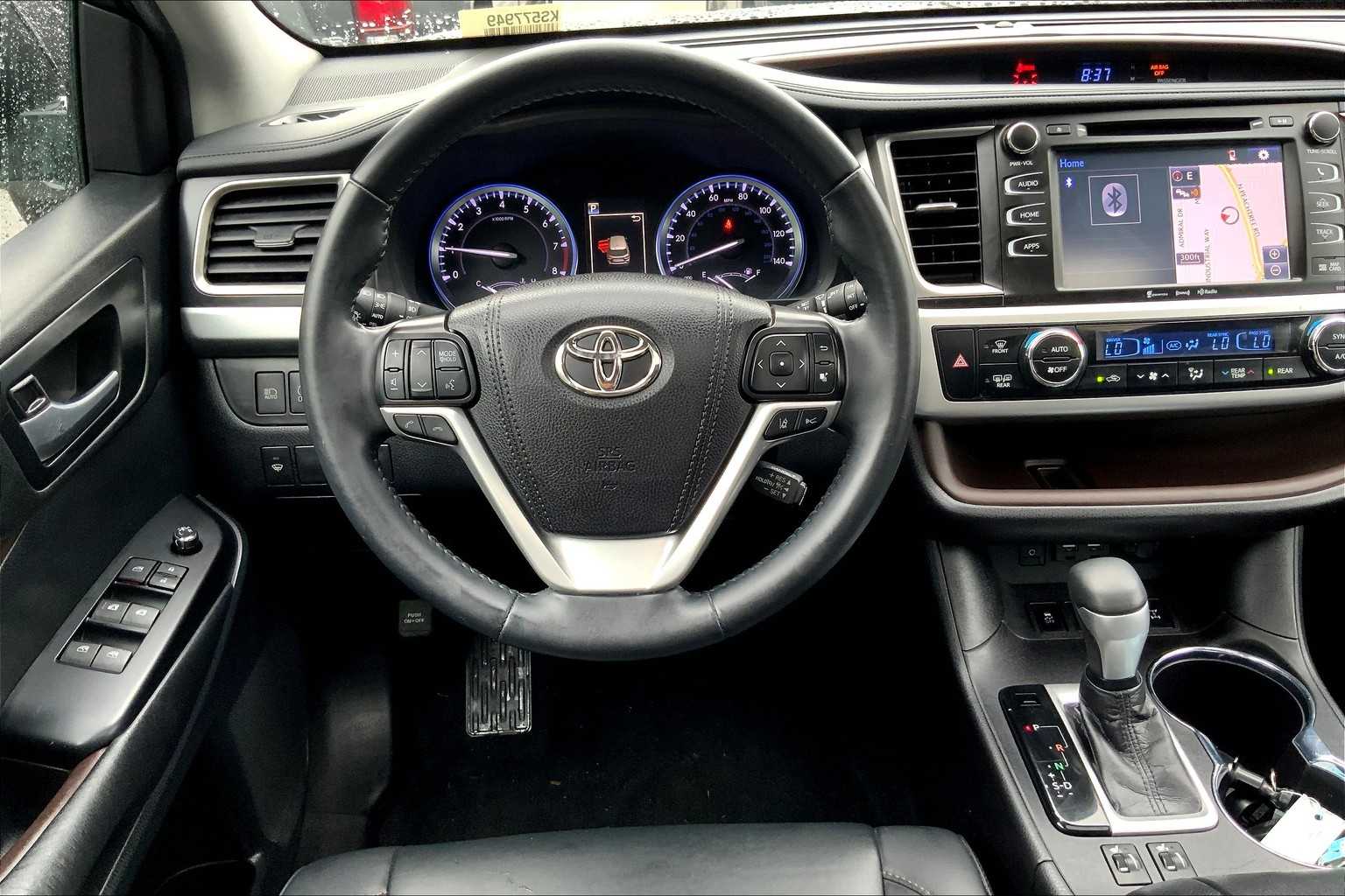 2019 Toyota Highlander XLE photo 5