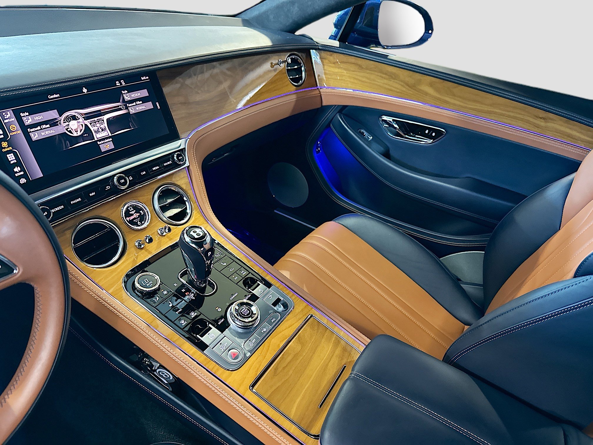 2022 Bentley Continental GT V8 photo 21