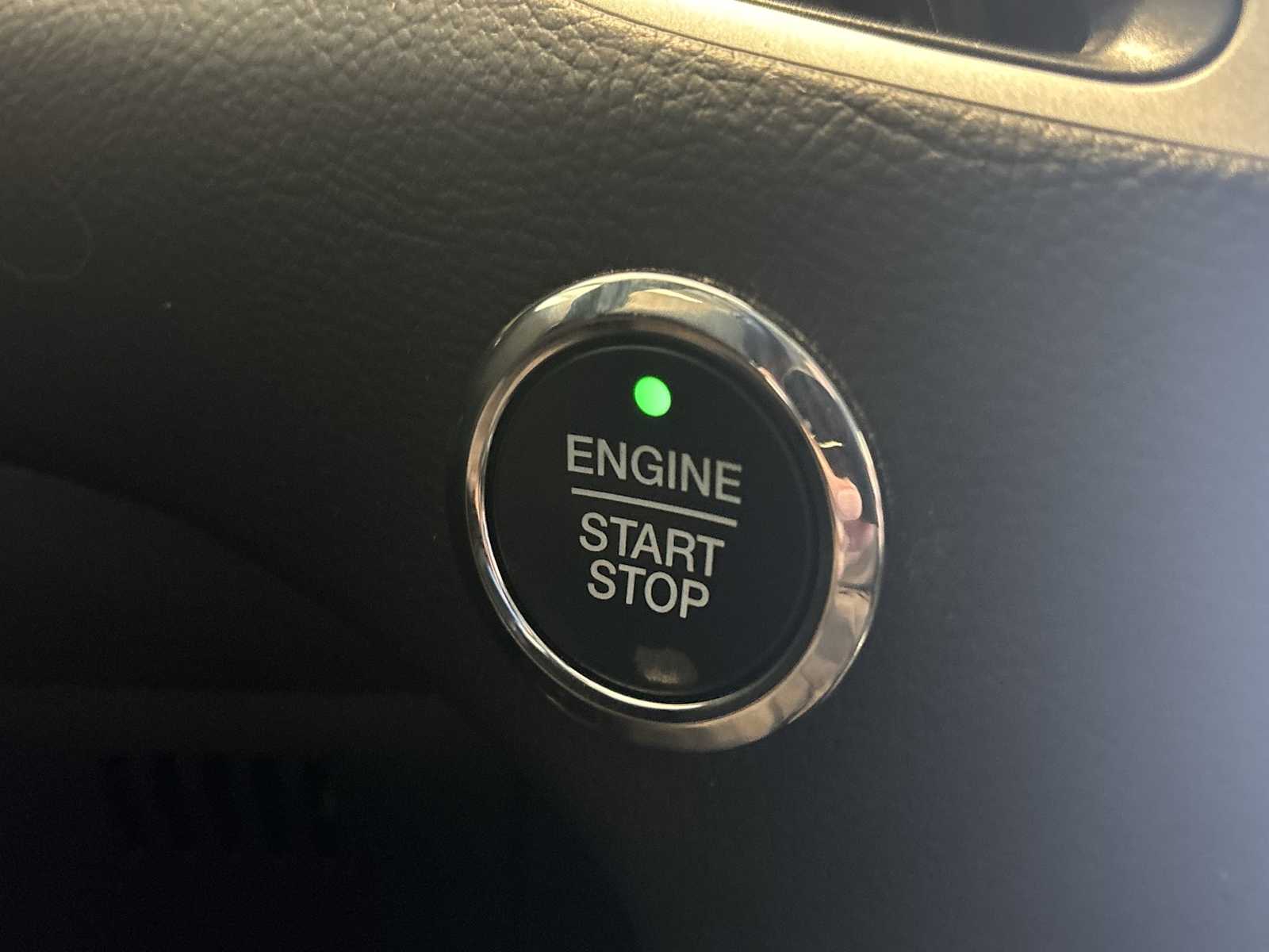 2024 Ford Edge SEL photo 13