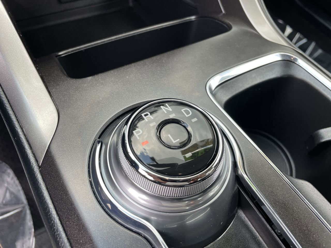 2018 Ford Fusion Hybrid S photo 21