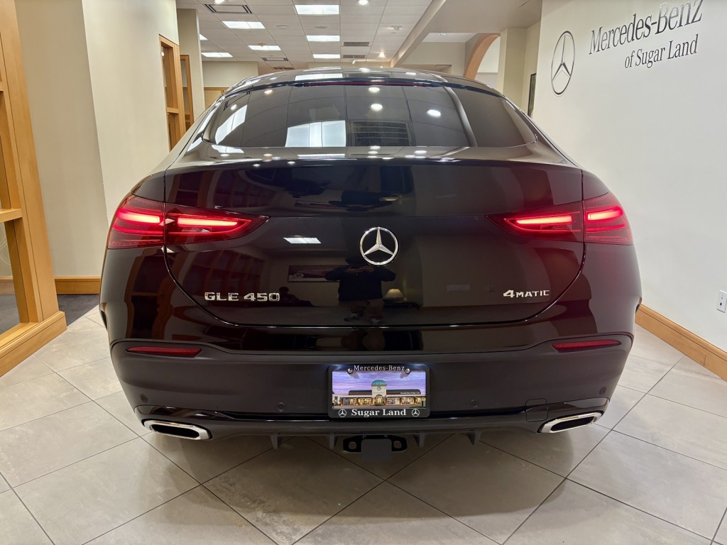 2026 Mercedes Benz GLE 450 4MATIC photo 2