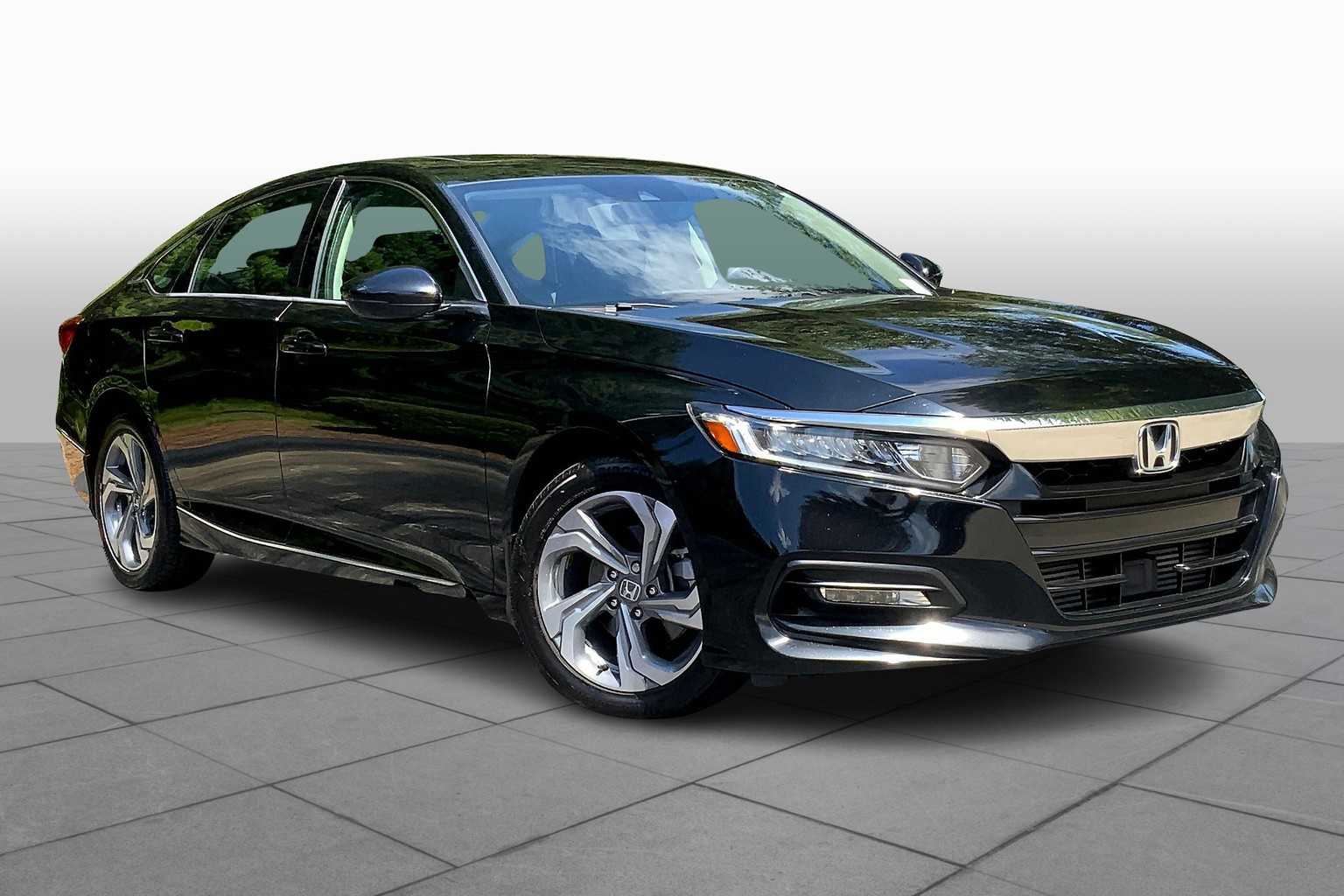 2019 Honda Accord EX-L 1.5T photo 2