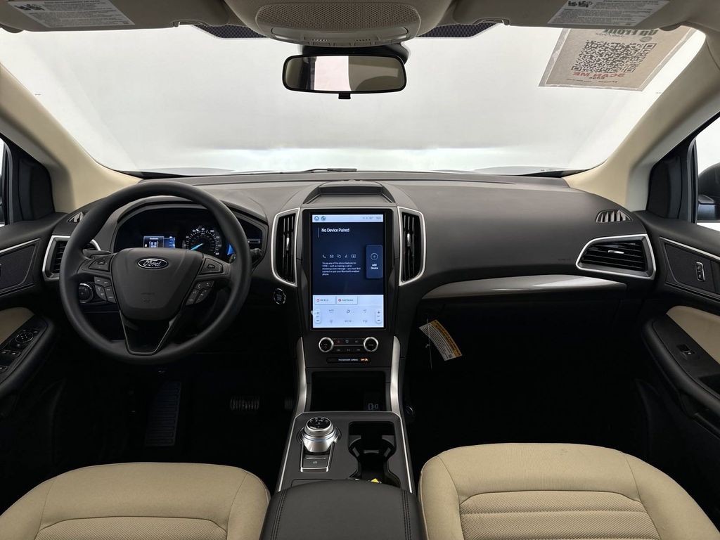 2024 Ford Edge SE photo 4
