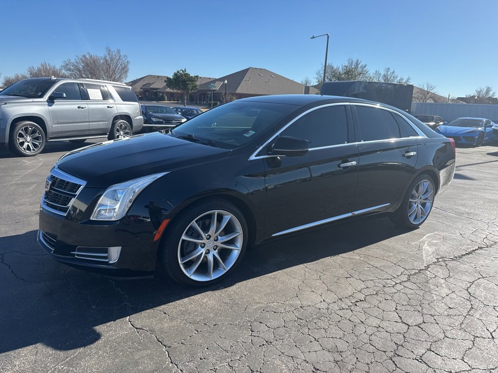 2016 Cadillac XTS Premium Collection's photo