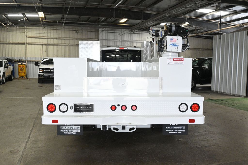2024 Ford F-550 XL photo 5