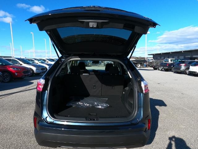 2023 Ford Edge SE photo 9