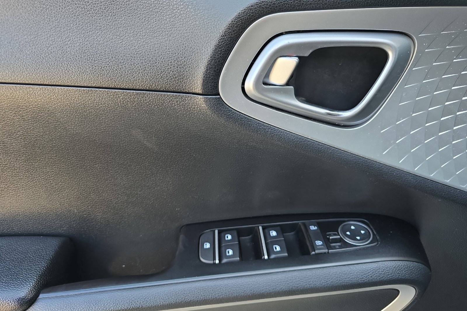 2022 Kia Soul LX S X-Line photo 11
