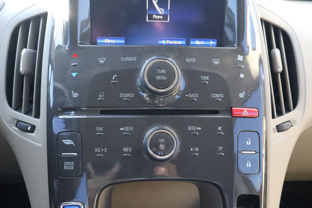 2014 Chevrolet Volt Base photo 20