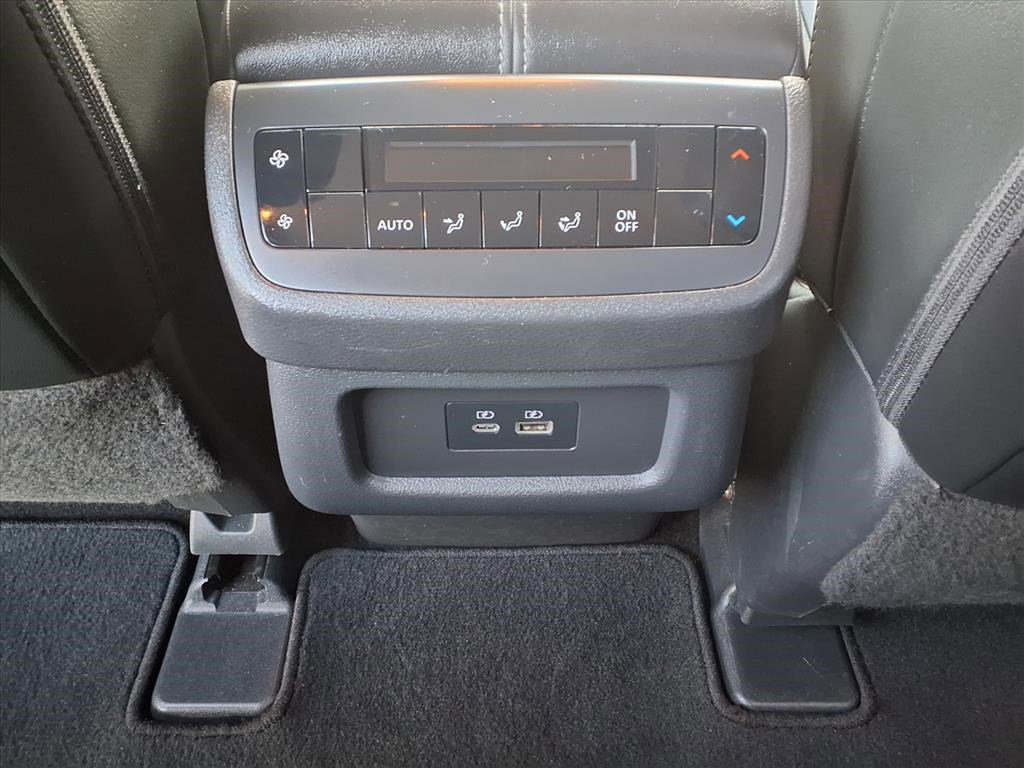 Image of Pre-Owned 2023 Nissan Pathfinder SL