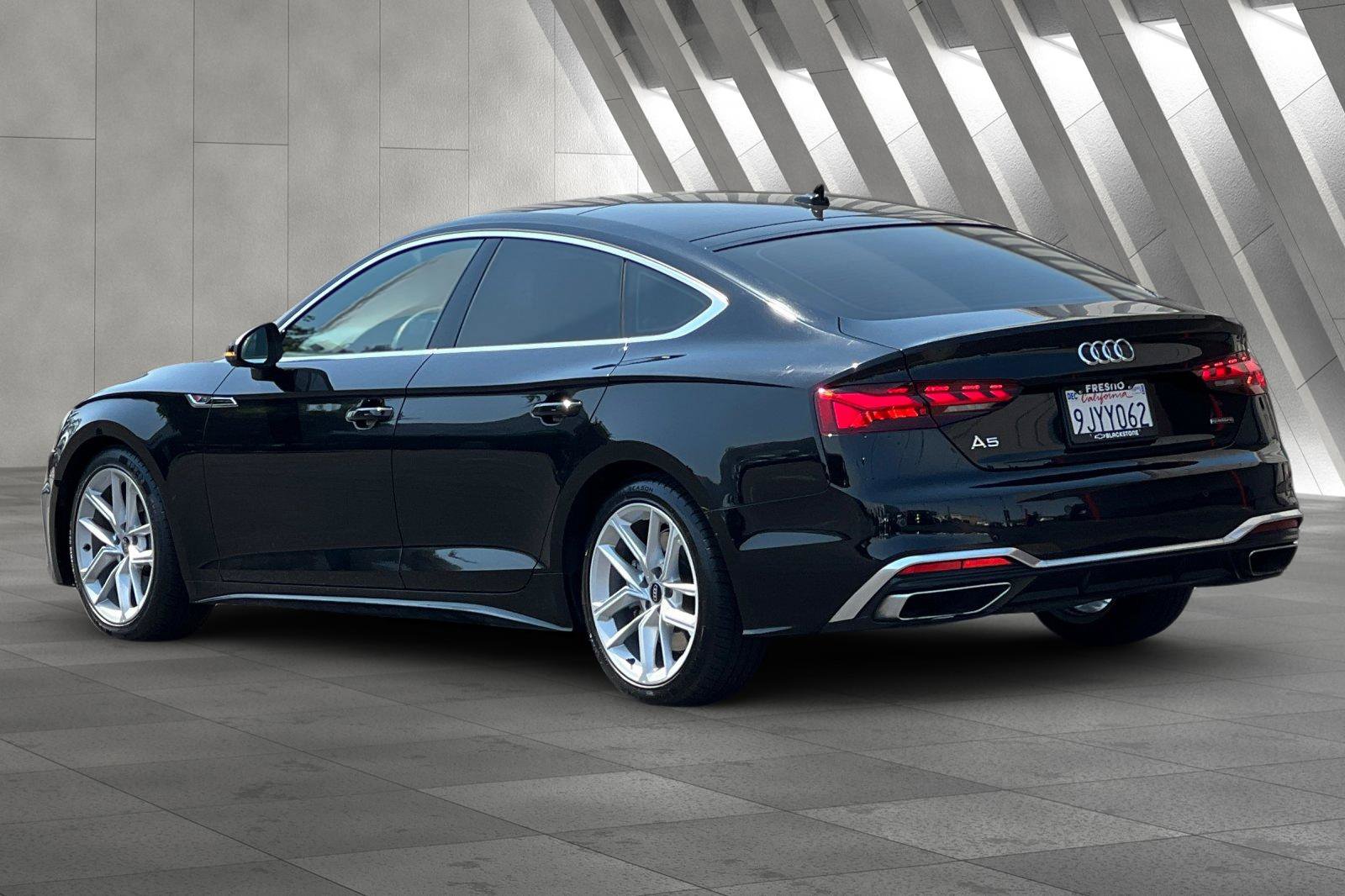 2024 Audi A5 S line Quattro Premium Plus photo 5