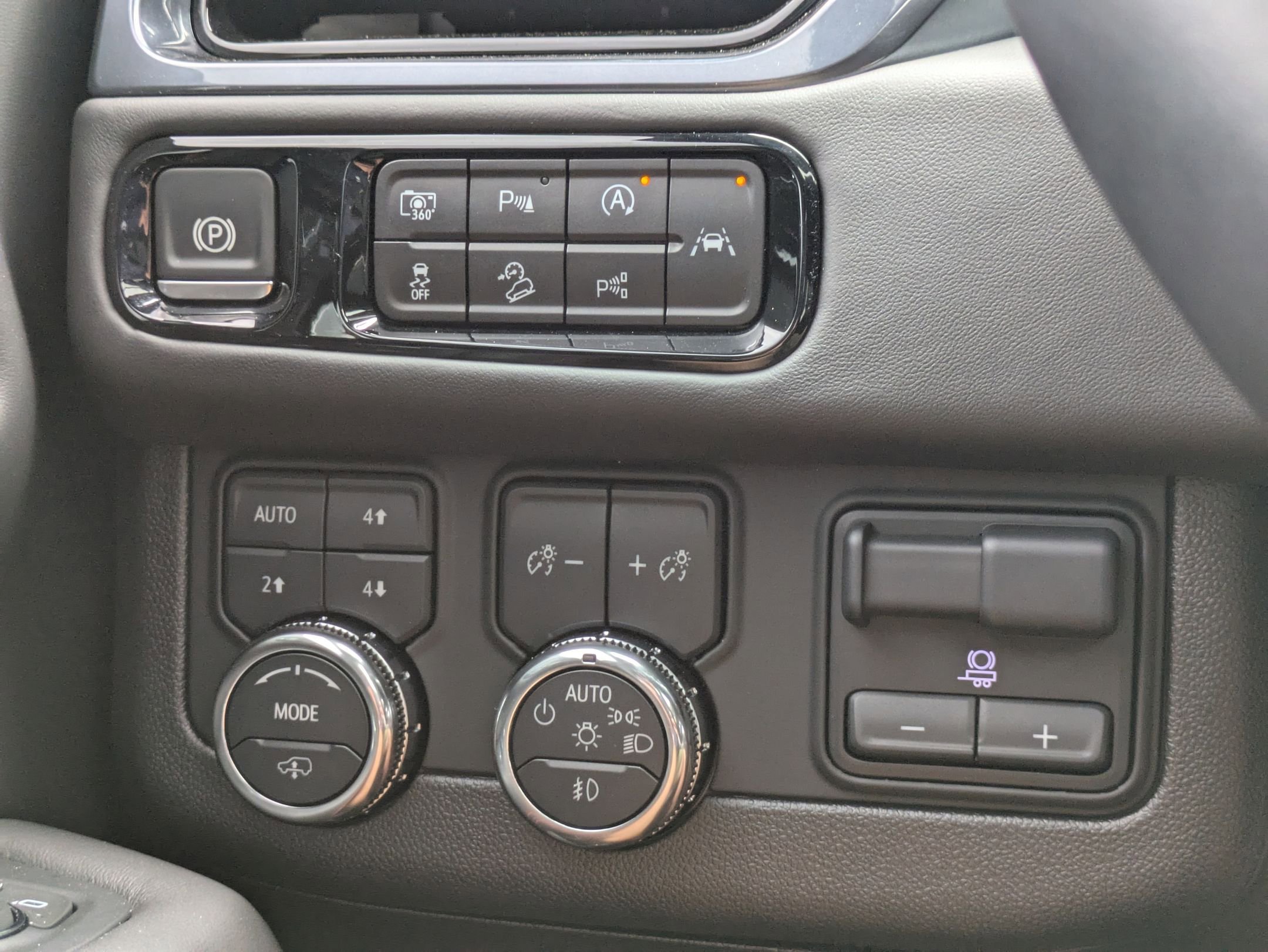 2025 Gmc Yukon AT4 Ultimate photo 25