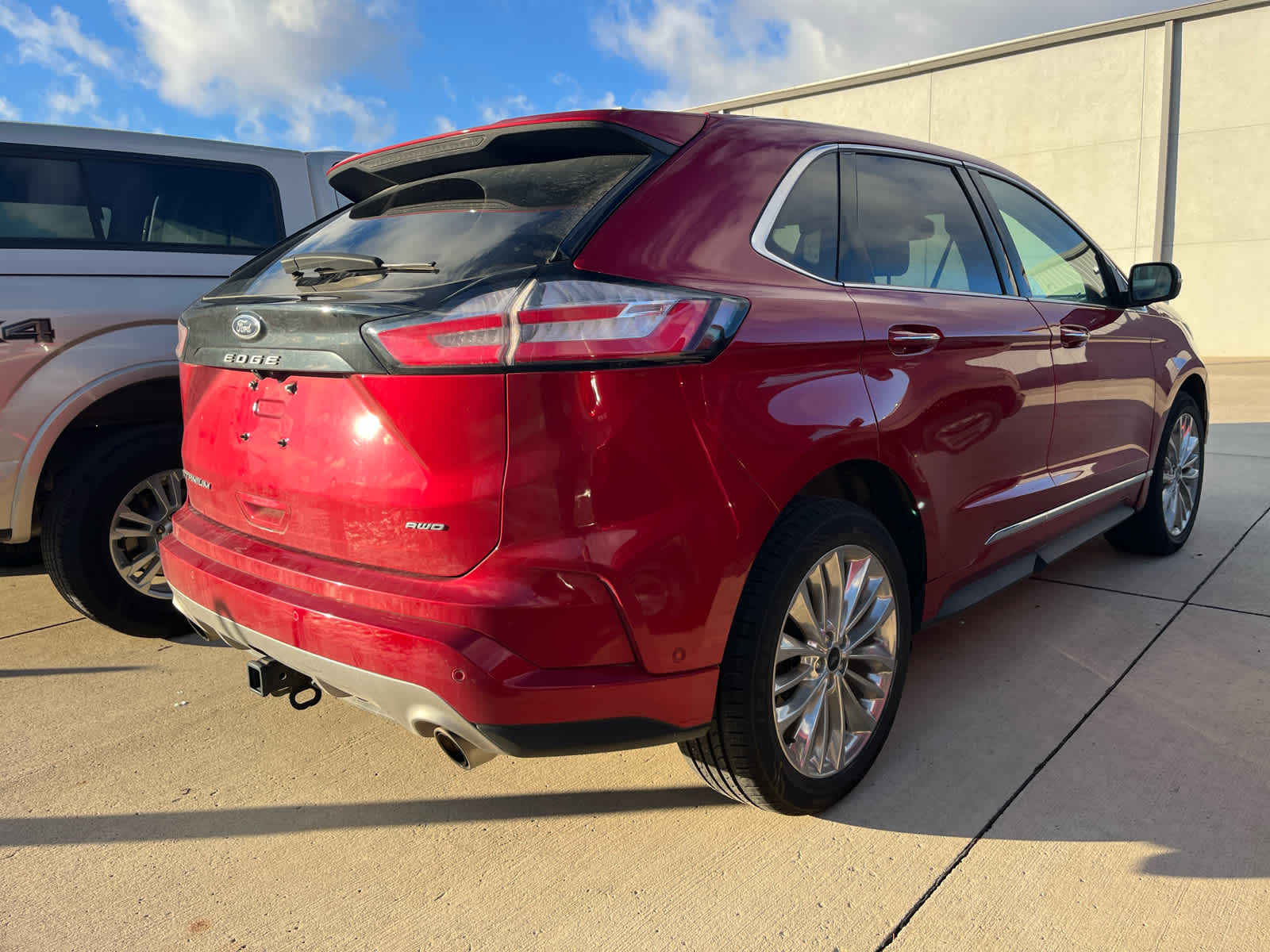 2022 Ford Edge Titanium photo 4