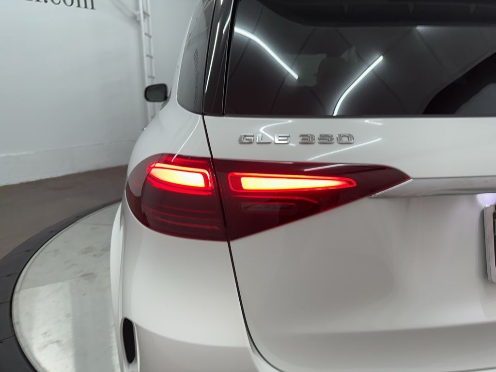 2025 Mercedes Benz GLE 350 4MATIC photo 25