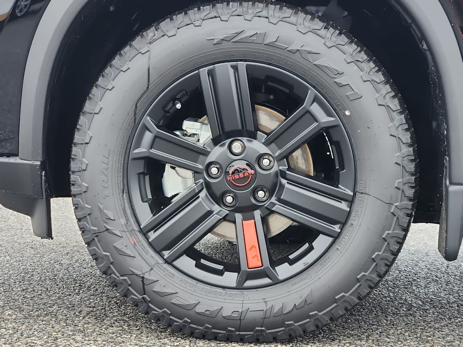 2026 Nissan Rogue SV photo 5