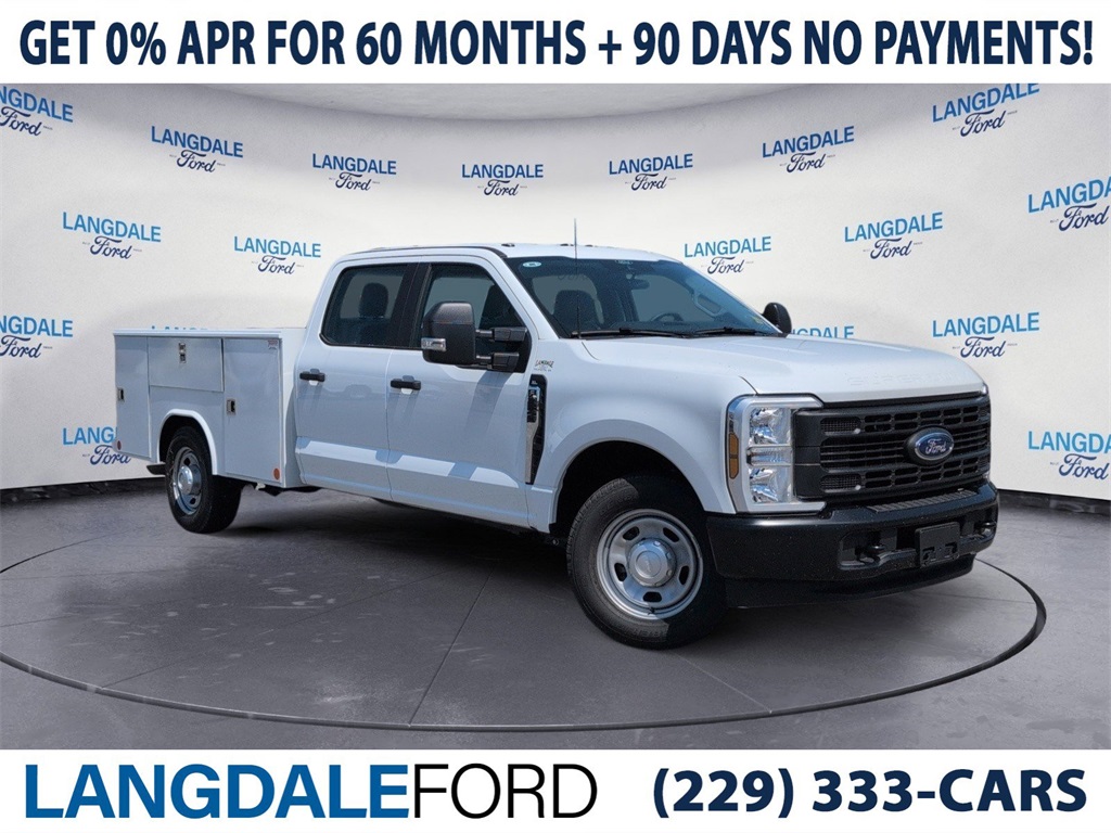 2025 Ford F-350 Super Duty Chassis Cab XL's photo