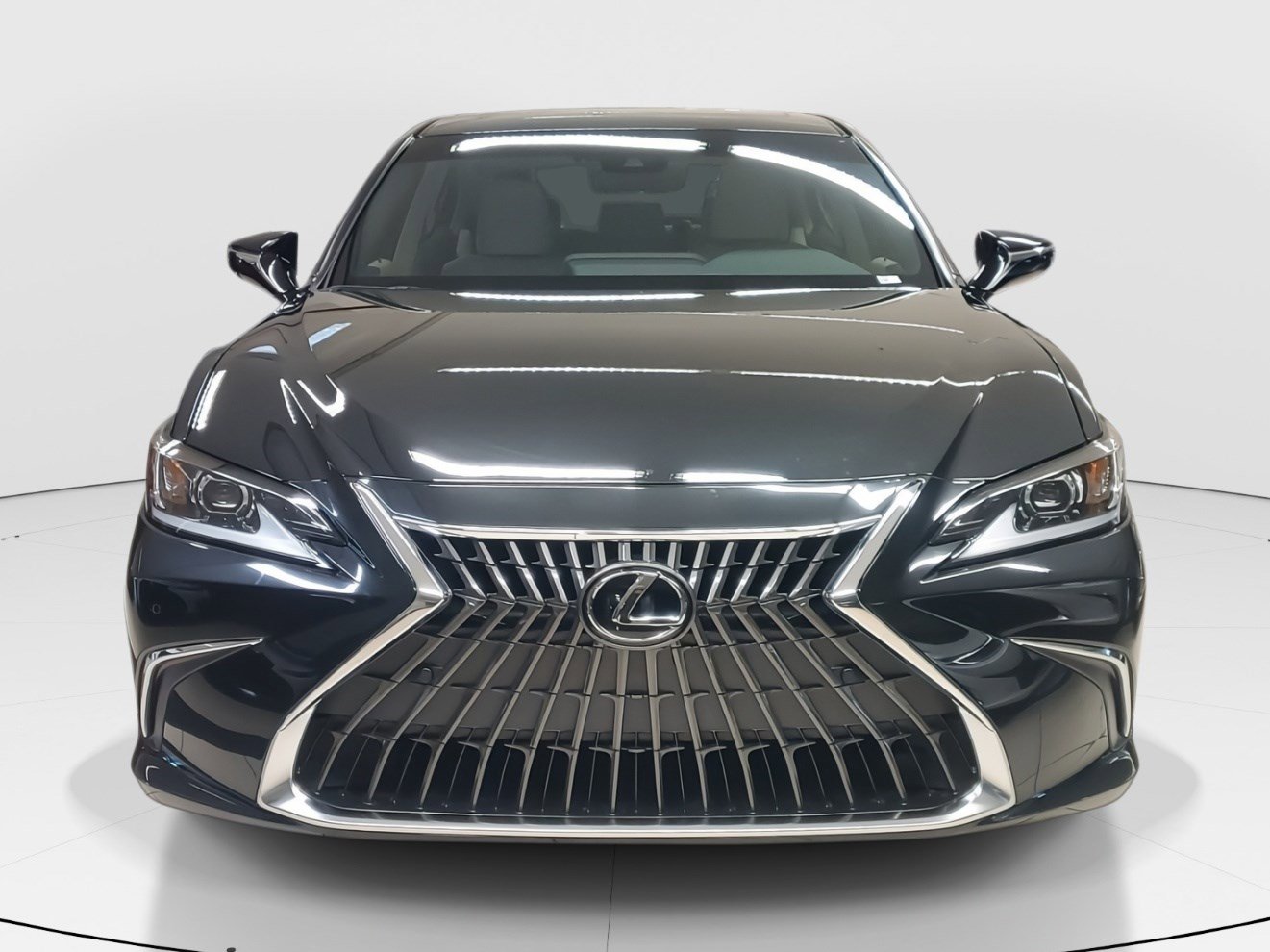 2025 Lexus ES 350 photo 2