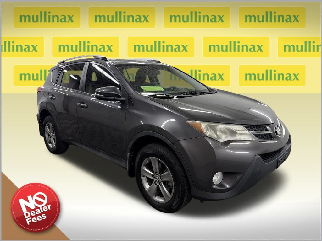 2015 Toyota RAV4 XLE's photo