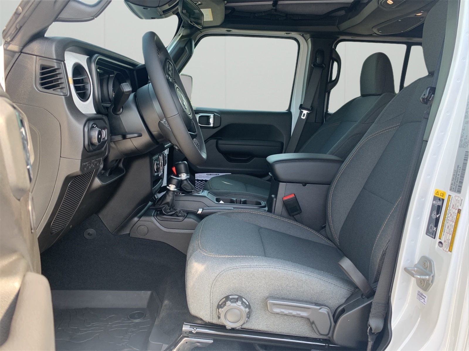 2025 Jeep Wrangler Sport S photo 13