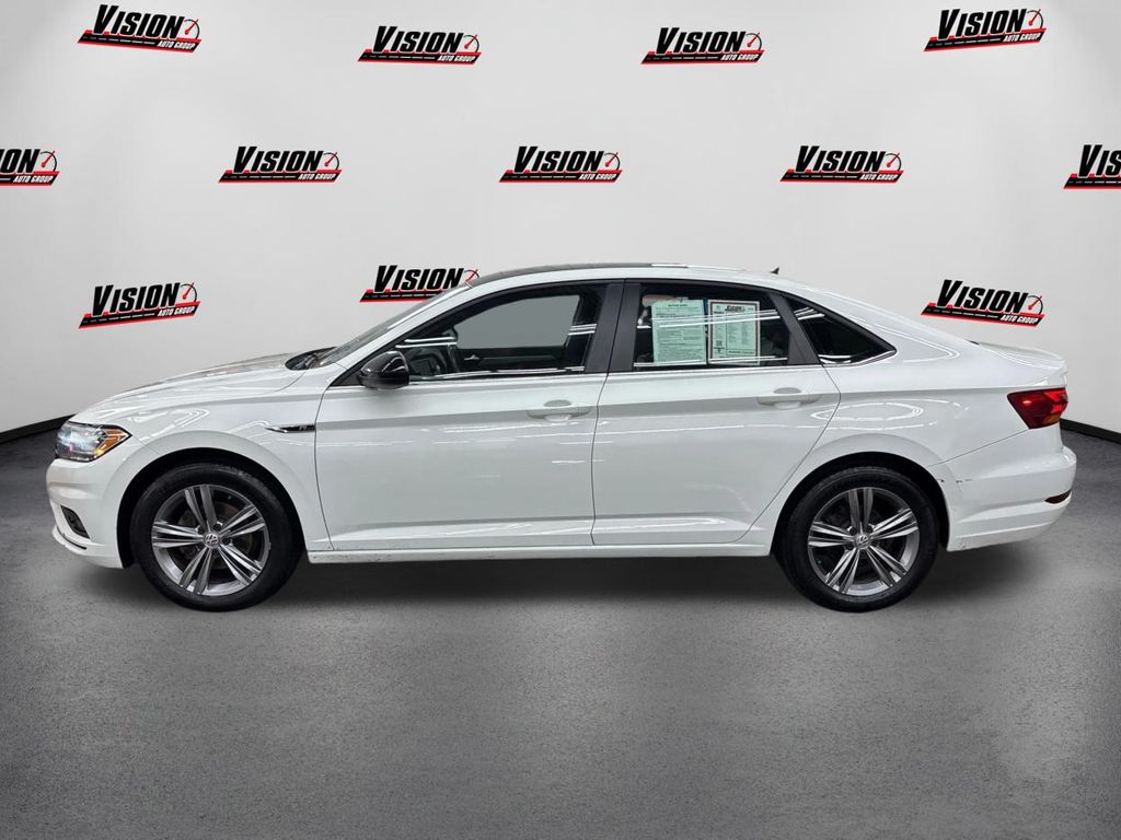 2019 Volkswagen Jetta R-Line photo 8