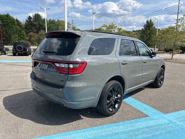 2022 Dodge Durango GT Plus photo 3