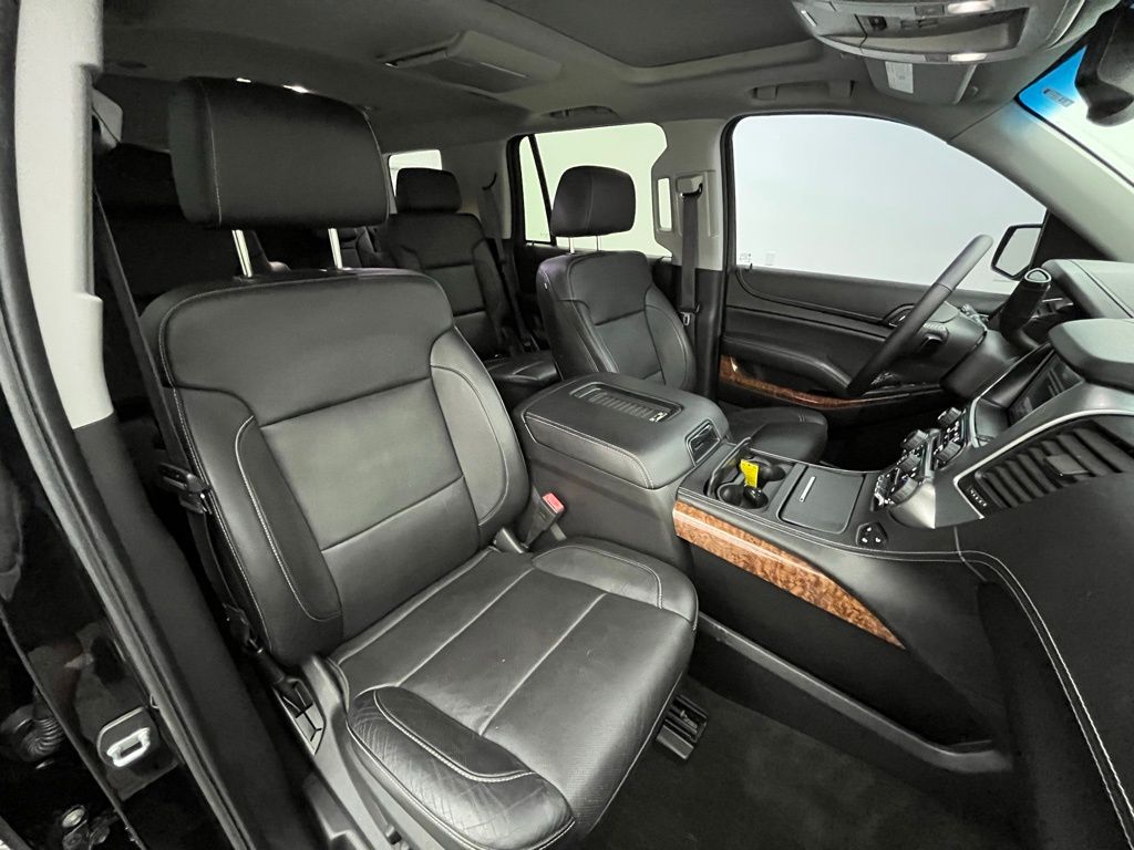 2016 Chevrolet Tahoe LTZ photo 34