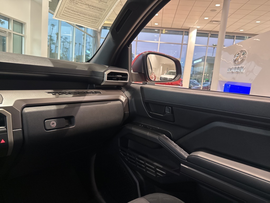 2024 Toyota Tacoma SR5 photo 24
